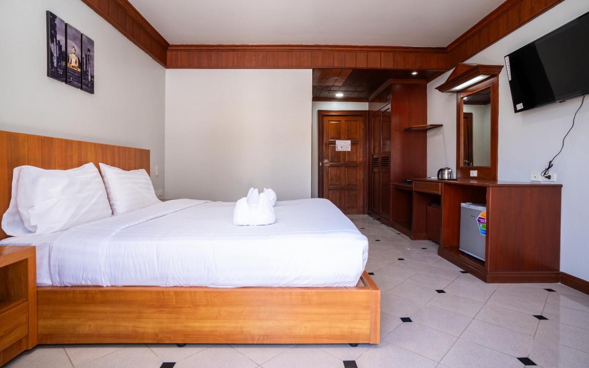 Gp House Phuket Patong Beach Εξωτερικό φωτογραφία